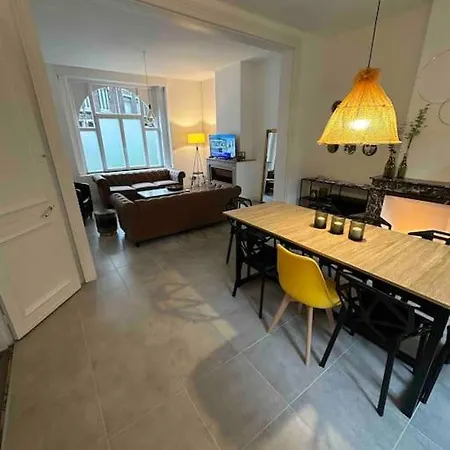 Maison 22 Couchages Prox Gare Et Centre Max 10 ליל