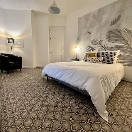 Maison 22 Couchages Prox Gare Et Centre Max 10 בית נופש