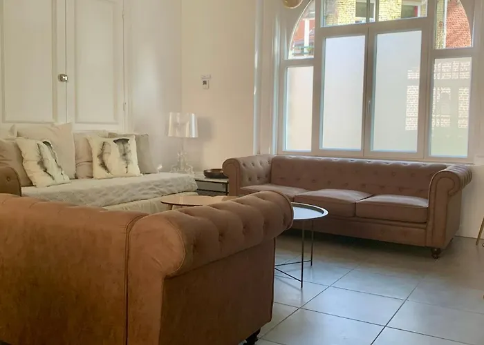 Maison 22 Couchages Prox Gare Et Centre Max 10 بيت للعطل *