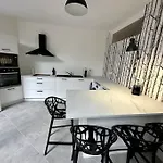 Tatil Evi Maison 22 Couchages Prox Gare Et Centre Max 10 Lille