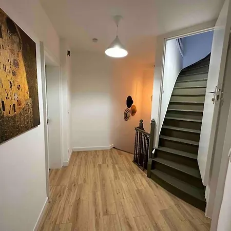 Maison 22 Couchages Prox Gare Et Centre Max 10 Hébergement de vacances *